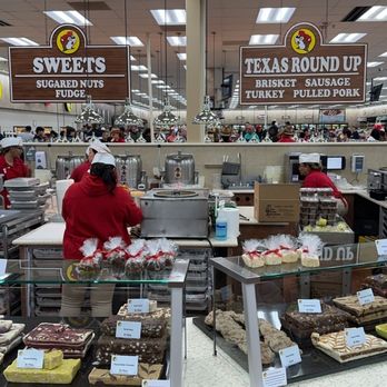 Buc-ee's - Gas Stations Near Me - Katy, Texas
