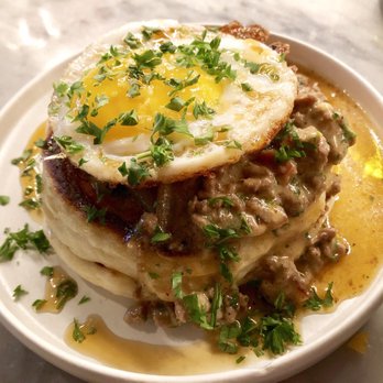 Canard - Duck Stack with Pancakes, Duck Gravy, Tabasco Onions, Duck Egg - Wine Bars Near Me - Portland, Oregon