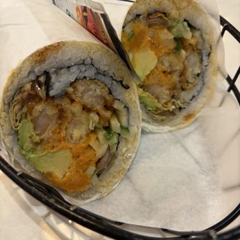 En Hakkore 2.0 - Burrito - Crunch - Asian Fusion Near Me - Chicago, Illinois