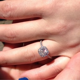 Purchased at Lauren B Jewelers in NYC....NOT International Diamond Center. Purchased at Lauren B Jewelers in NYC....NOT International Diamond Center.