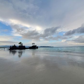 White Beach - Beaches Near Me - Malay, AKL