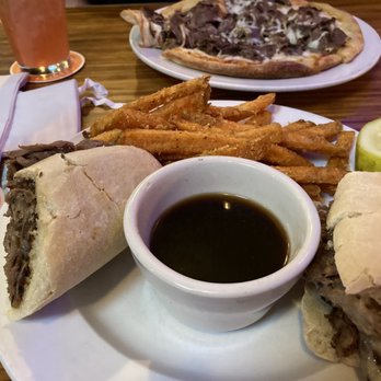 The Continental Westhampton - Beef French dip with sweet potato fries - New American Near Me - Richmond, Virginia The Continental Westhampton - Beef French dip with sweet potato fries - New American Near Me - Richmond, Virginia