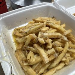 Desi Romano's Sports Bar & Grill - Garlic Parm Fries
