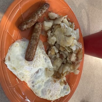 Mel's Diner - Two eggs over easy, home fries, and delicious sausage links! - Diners Near Me - Naples, Florida