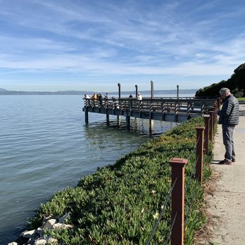 Robert E Wooley Peninsula Park - Fishing pier - Parks Near Me - Burlingame, California