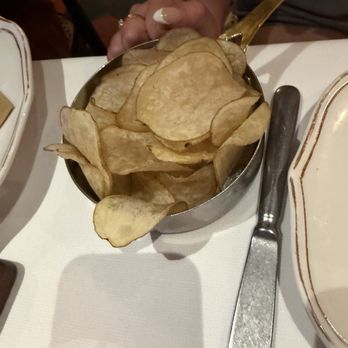 Da Berti - Chips (for 8 euros ???) - Lumbard Near Me - Milan, Michigan