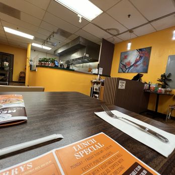 8E88 Rice & Ramen - It's a no-frills type of place. - Thai Near Me - Ventura, California 8E88 Rice & Ramen - It's a no-frills type of place. - Thai Near Me - Ventura, California