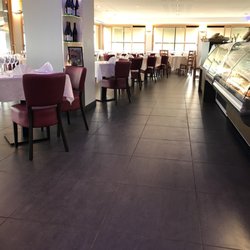 La Terrasse du Beaujolais - Dinning area