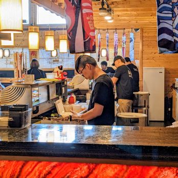 W & Z ASIAN BISTRO & SUSHI BAR - Updated November 2025 - 230