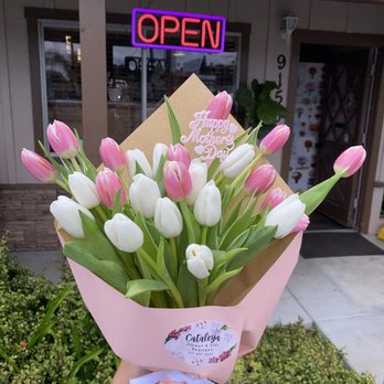 Cataleya Flower & Gift Boutique - Tulip bouquet! - Gift Shops Near Me - Spring Valley, California Cataleya Flower & Gift Boutique - Tulip bouquet! - Gift Shops Near Me - Spring Valley, California