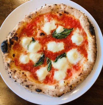 Crust Pizzeria Napoletana Vienna (Vera Pizza certified Pizzeria) by null