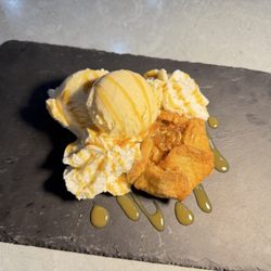 Marble Hill Tavern - Apple Blossom à la mode