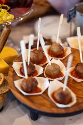 Alyson's Orchard by null