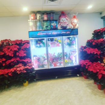 Floreria Little Shark - Florists Near Me - Fontana, California