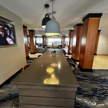 Fairfield by Marriott Inn & Suites Redding - Hotels Near Me - Redding, California