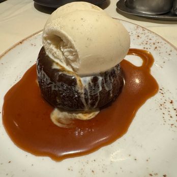 Buckeye Roadhouse - Sticky Toffee Cake
Butterscotch sauce, vanilla ice cream - American Near Me - Mill Valley, California Buckeye Roadhouse - Sticky Toffee Cake
Butterscotch sauce, vanilla ice cream - American Near Me - Mill Valley, California