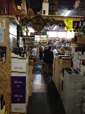Happy Wine Calle Ocho by null