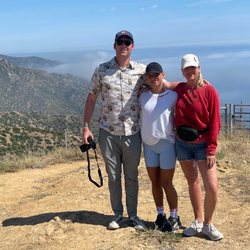 Catalina Taxi and Tours - Getting a great picture of me and the kids