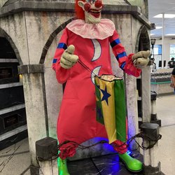 Spirit Halloween