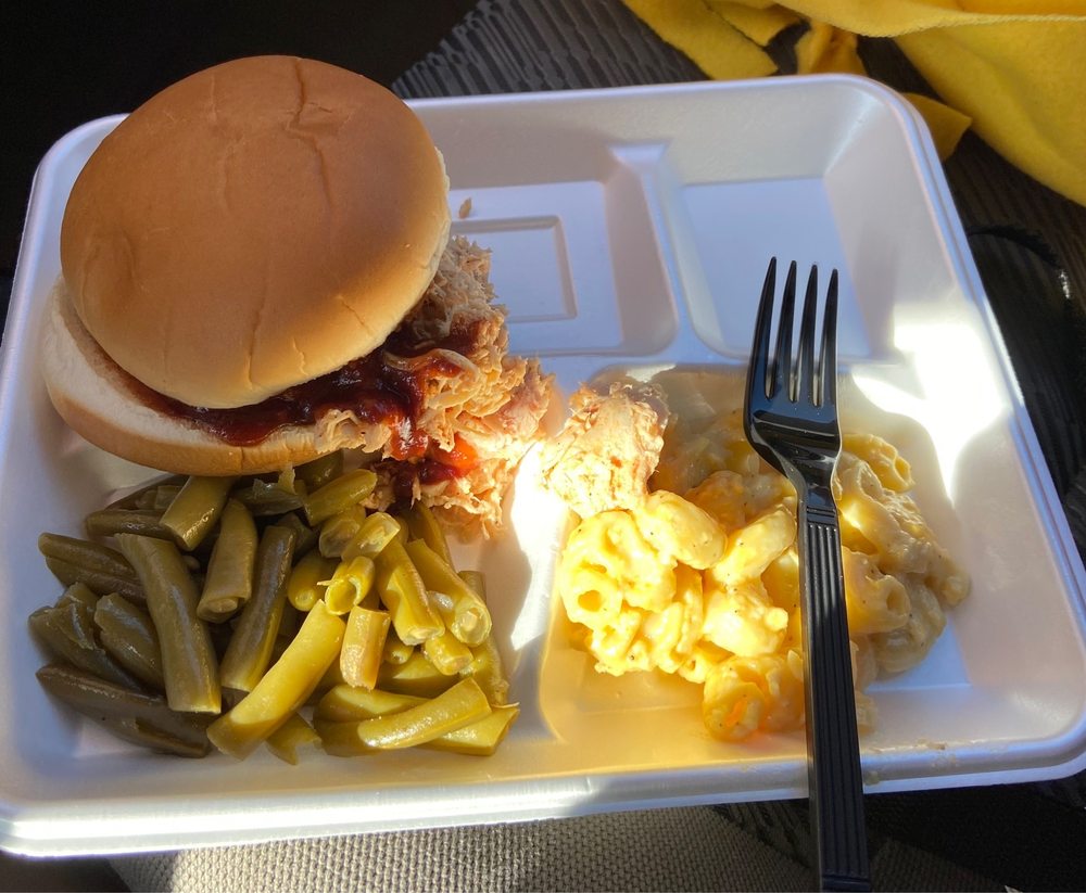 MUTT’S BBQ OF EASLEY 33 Photos & 55 Reviews 1030 Powdersville Rd