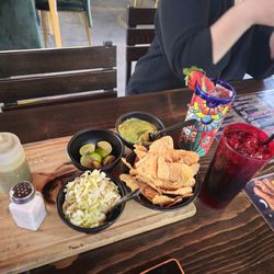 La Malquerida - Free chips salsa and guacamole! SO GOOD!