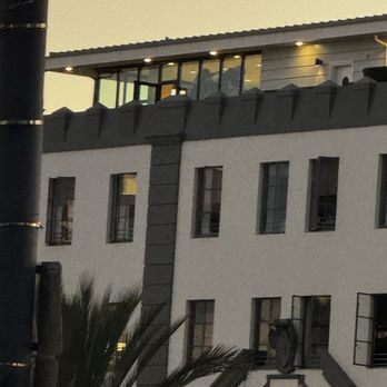 Ocean Center - Apartments Near Me - Long Beach, California
