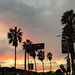 Madewell - Sunset outside of store