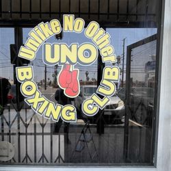 Uno Boxing Club - Front of uno boxing