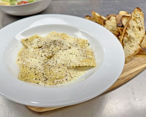 Sam's Italian Deli & Market by null