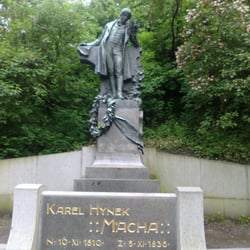 Karel Hynek Mácha na Petříně - Tak mladý, to si to chlap sotva užil...