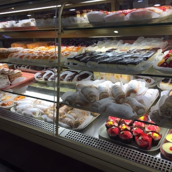 Dimpflmeier Bakery - An amazing assortment of desserts! - Bakeries Near Me - Etobicoke, Ontario Dimpflmeier Bakery - An amazing assortment of desserts! - Bakeries Near Me - Etobicoke, Ontario