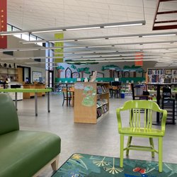 High Meadows Branch Library - Nice and CRISPY cold in here!