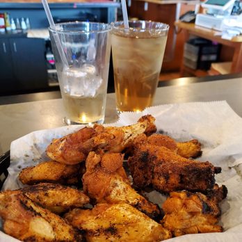 TomKen's Friendly Fried Chicken - Chicken Wings Near Me - Milwaukee, Wisconsin TomKen's Friendly Fried Chicken - Chicken Wings Near Me - Milwaukee, Wisconsin