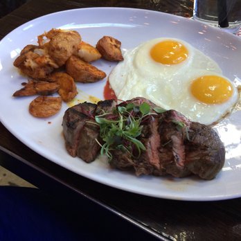 Union Kitchen and Tap Encinitas - New American Near Me - Encinitas, California