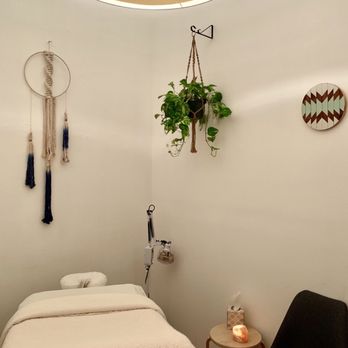Madeline Philipps, LAc - Acupuncture Near Me - New York, New York Madeline Philipps, LAc - Acupuncture Near Me - New York, New York