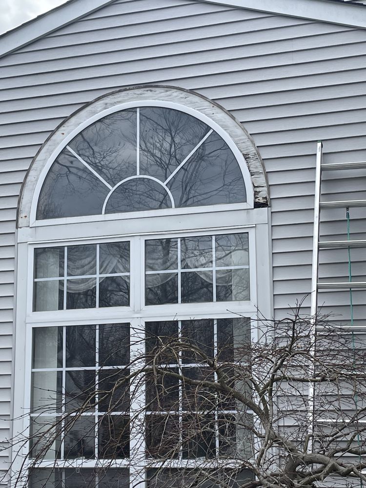 Slide of D & M Home Specialist