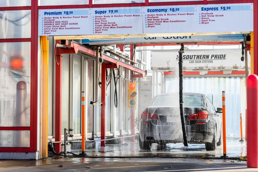 Glass City Car Wash, Toledo | Roadtrippers