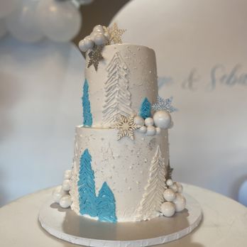 Yessy’s Cakes - Winter wonderland Baby shower. Tres leches and lemon flavors. - Custom Cakes Near Me Yessy’s Cakes - Winter wonderland Baby shower. Tres leches and lemon flavors. - Custom Cakes Near Me