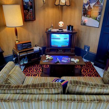 GAMBIT'S TOY BOX - Cool 80s room that you can play games in! - Toy Stores Near Me - Bethany, Oklahoma