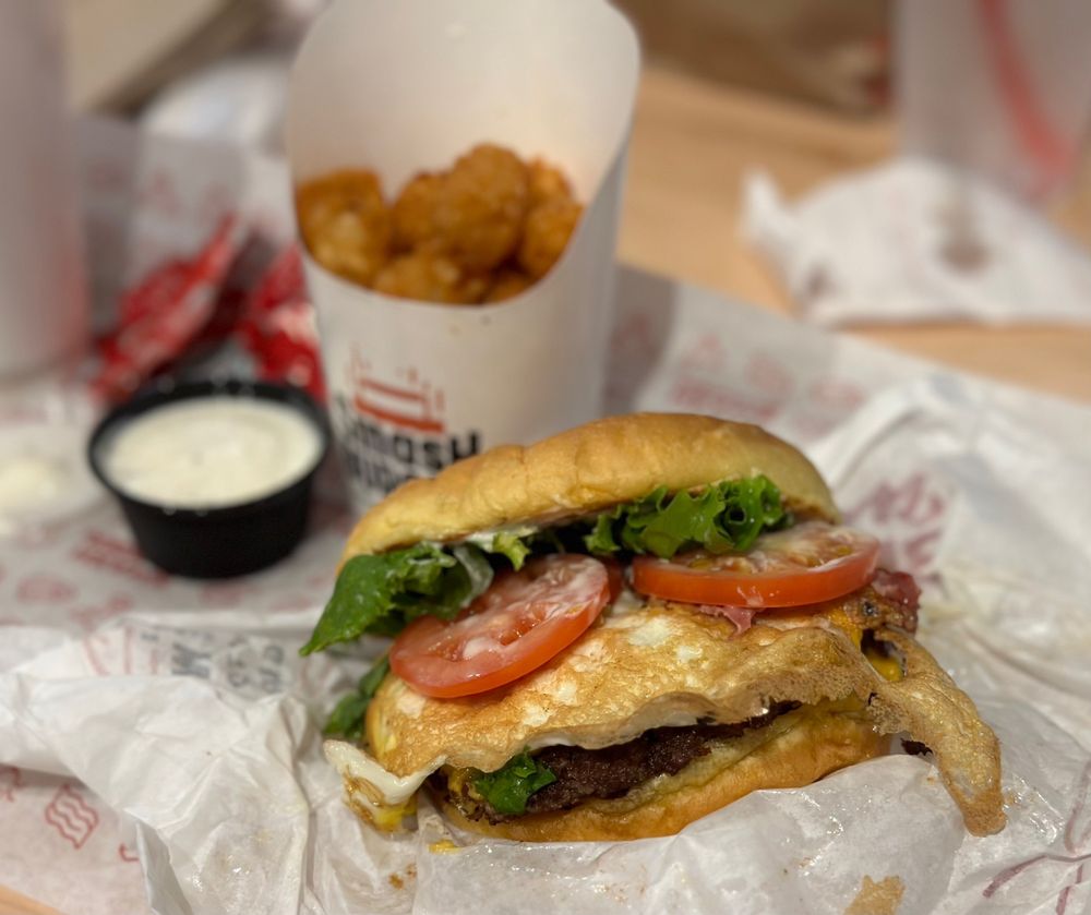 SMASHBURGER 530 Photos & 625 Reviews 7701 Laguna Blvd, Elk Grove