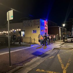 Silver Moon Saloon - Outside