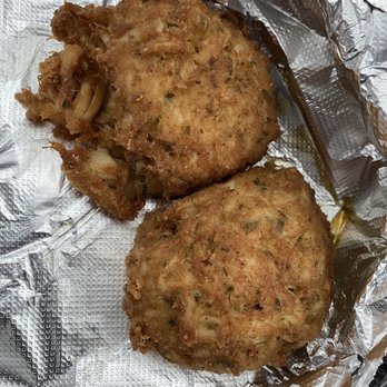 The Crab Depot - 4oz Crab Cakes - Seafood Markets Near Me - Brooklyn, Maryland