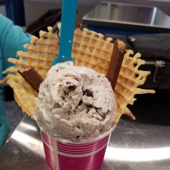 Freze N Nitro Creamery - Oreo vanilla and kit kat in a large waffle cone - Ice Cream & Frozen Yogurt Near Me - Miramar, Florida Freze N Nitro Creamery - Oreo vanilla and kit kat in a large waffle cone - Ice Cream & Frozen Yogurt Near Me - Miramar, Florida