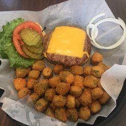 Tunica National Golf and Tennis - Cheese burger & fried okra