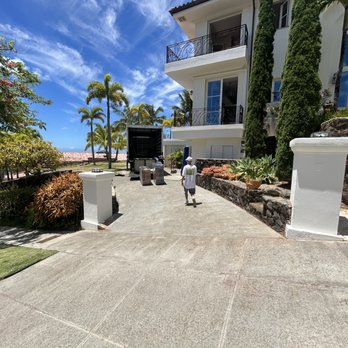 The Movers - Hawaii Loa Ridge 2025. Huge move, very memorable. Great work from the team! - Movers Near Me - Kailua, Hawaii