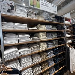 Uniqlo