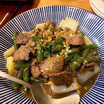 Thai Nara Halal Restaurant - Beef in Garlic Black Pepper Sauce - Thai Near Me - Woodside, New York Thai Nara Halal Restaurant - Beef in Garlic Black Pepper Sauce - Thai Near Me - Woodside, New York