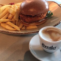 Cooper's - Chicken Sandwich