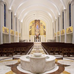 Madonna della Strada Chapel - View of the chapel from the rear looking forward