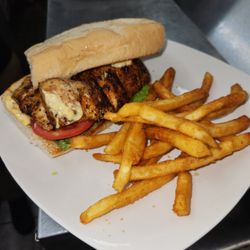 201 Cafe and Wine Bar - "Starving Artist" Poor Boy (Mahi)
